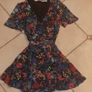 Floral flirty dress by timing